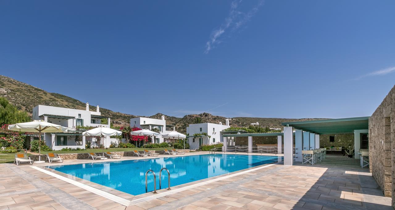 סקירוס Dioni Hotel מראה חיצוני תמונה