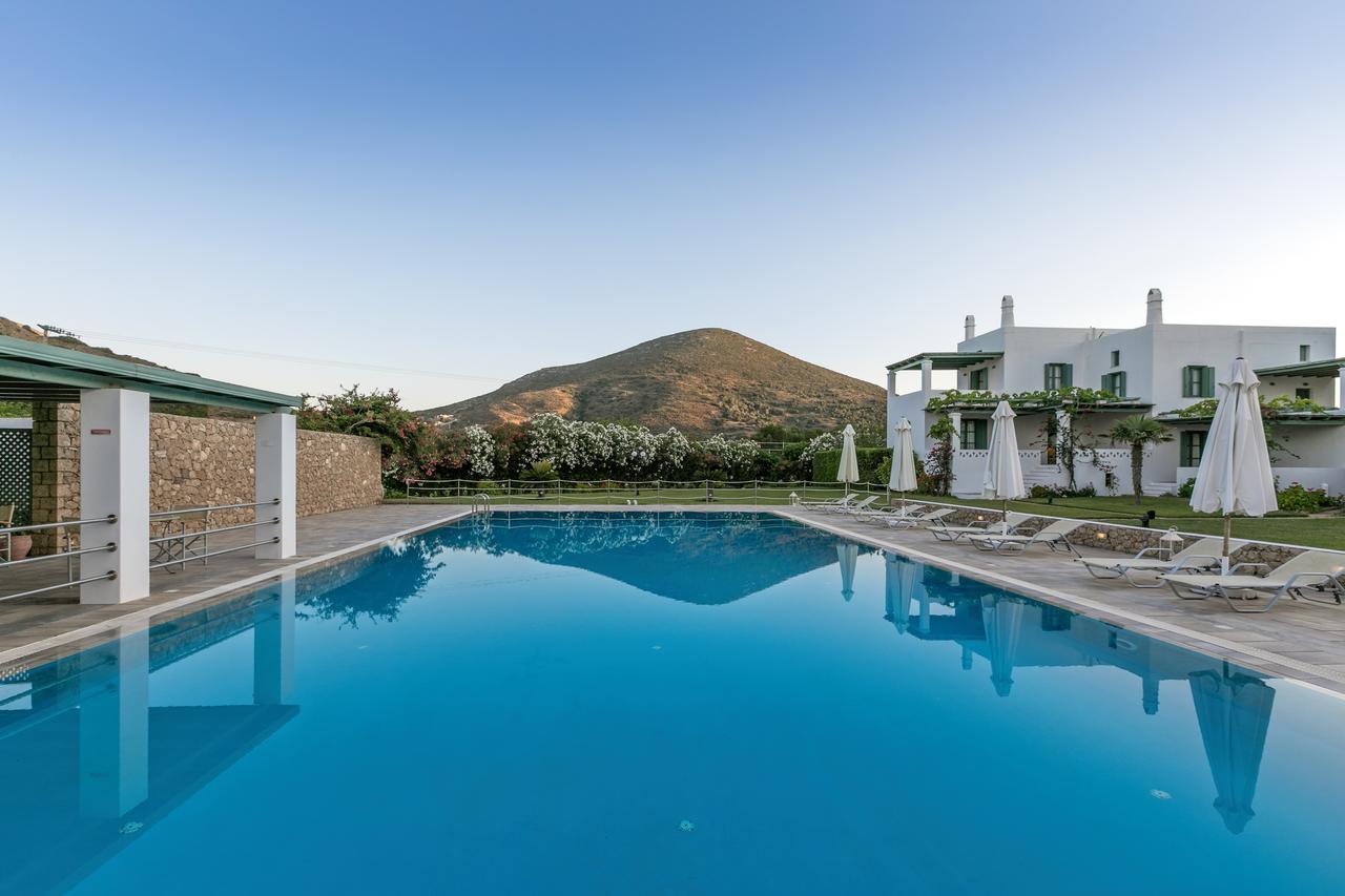 סקירוס Dioni Hotel מראה חיצוני תמונה