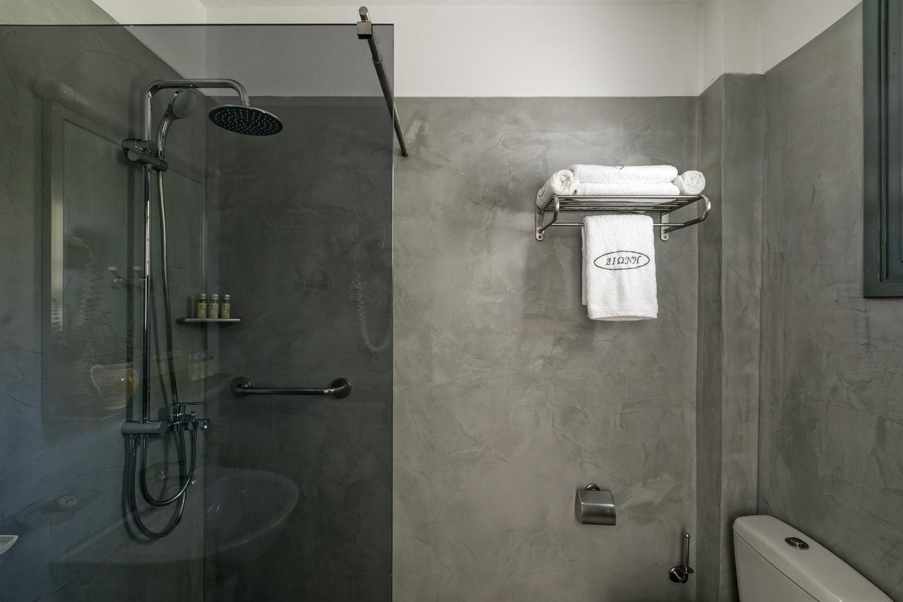 סקירוס Dioni Hotel מראה חיצוני תמונה